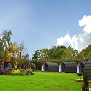 Glamping - & Cycle Stop Holiday home